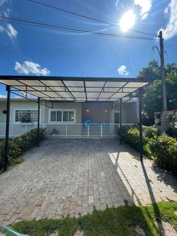 Casa de Condomínio para alugar com 3 quartos, 63m² - Foto 1