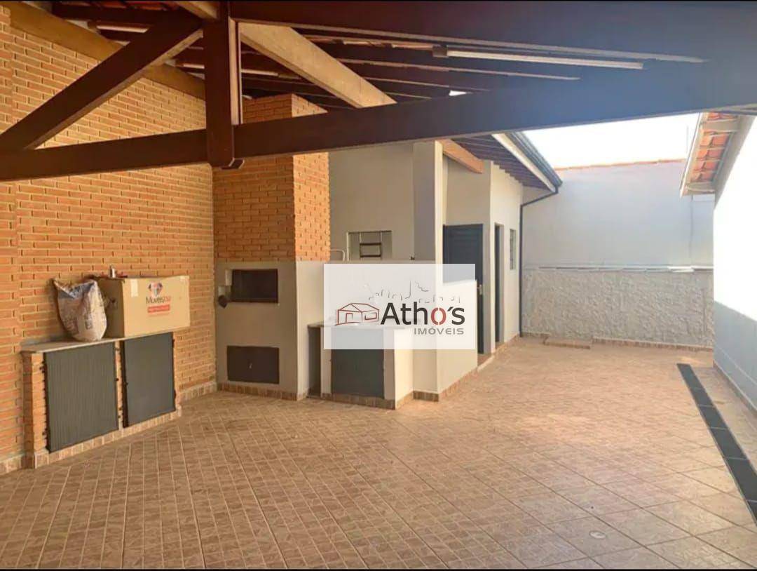 Casa à venda com 3 quartos, 185m² - Foto 2