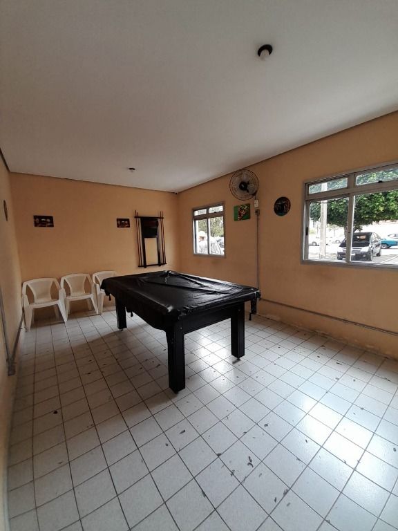 Apartamento à venda com 2 quartos, 52m² - Foto 18