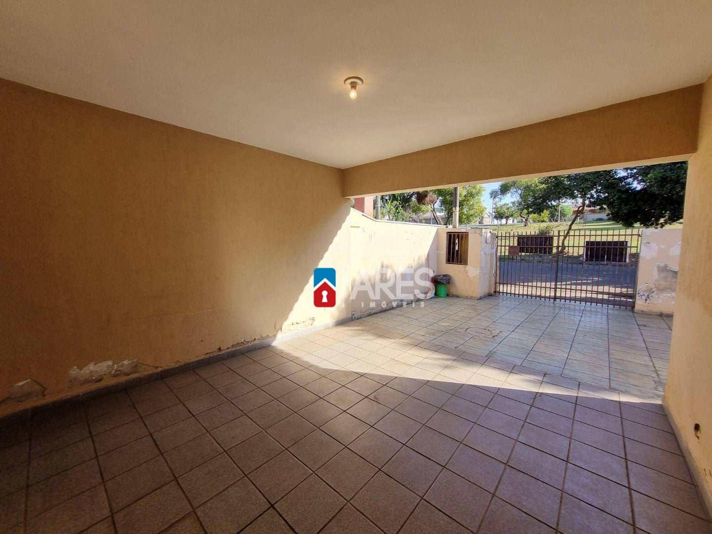 Casa, 3 quartos, 122 m² - Foto 2