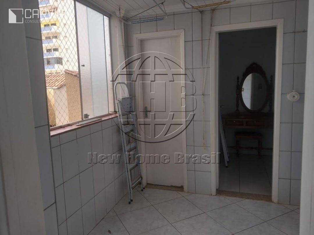 Apartamento à venda com 3 quartos, 168m² - Foto 1