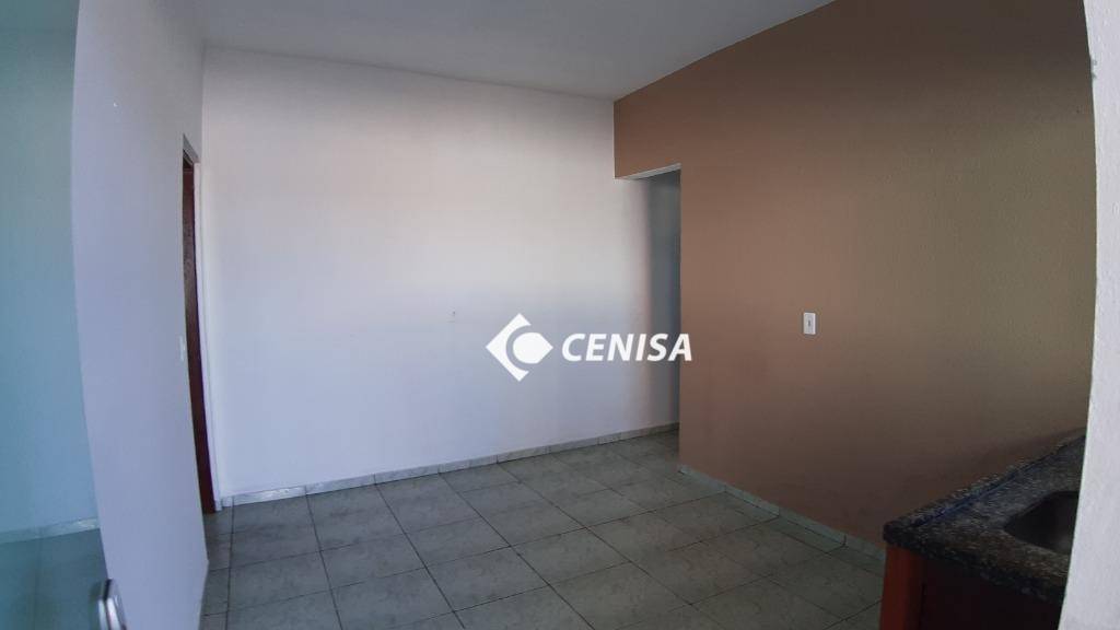 Casa à venda com 8 quartos, 402m² - Foto 12