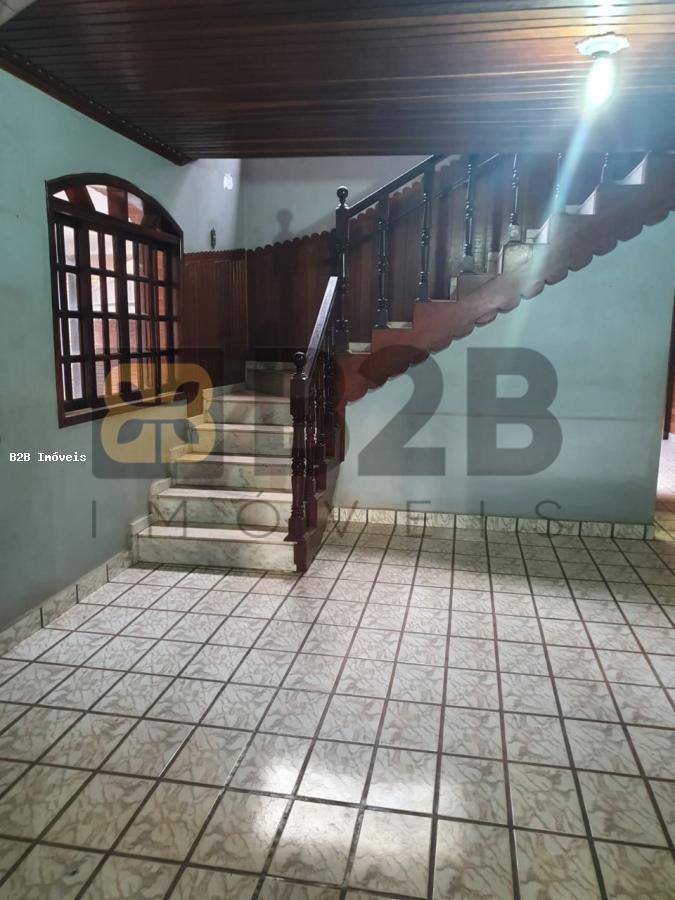 Casa à venda com 4 quartos, 298m² - Foto 6