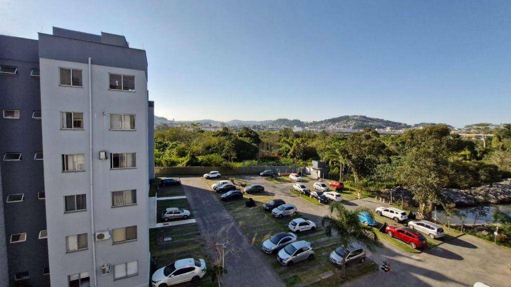 Apartamento à venda com 2 quartos, 45m² - Foto 40