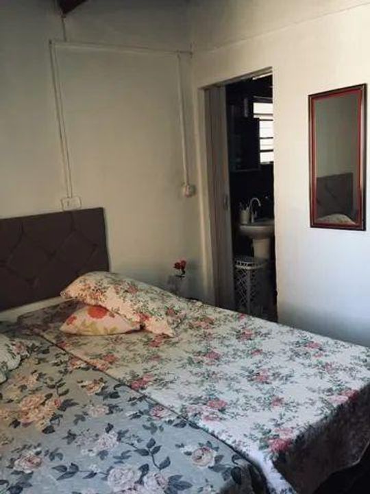 Casa à venda com 2 quartos, 80m² - Foto 2