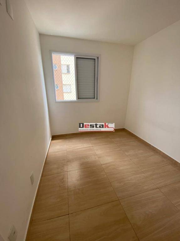 Apartamento à venda com 2 quartos, 52m² - Foto 17