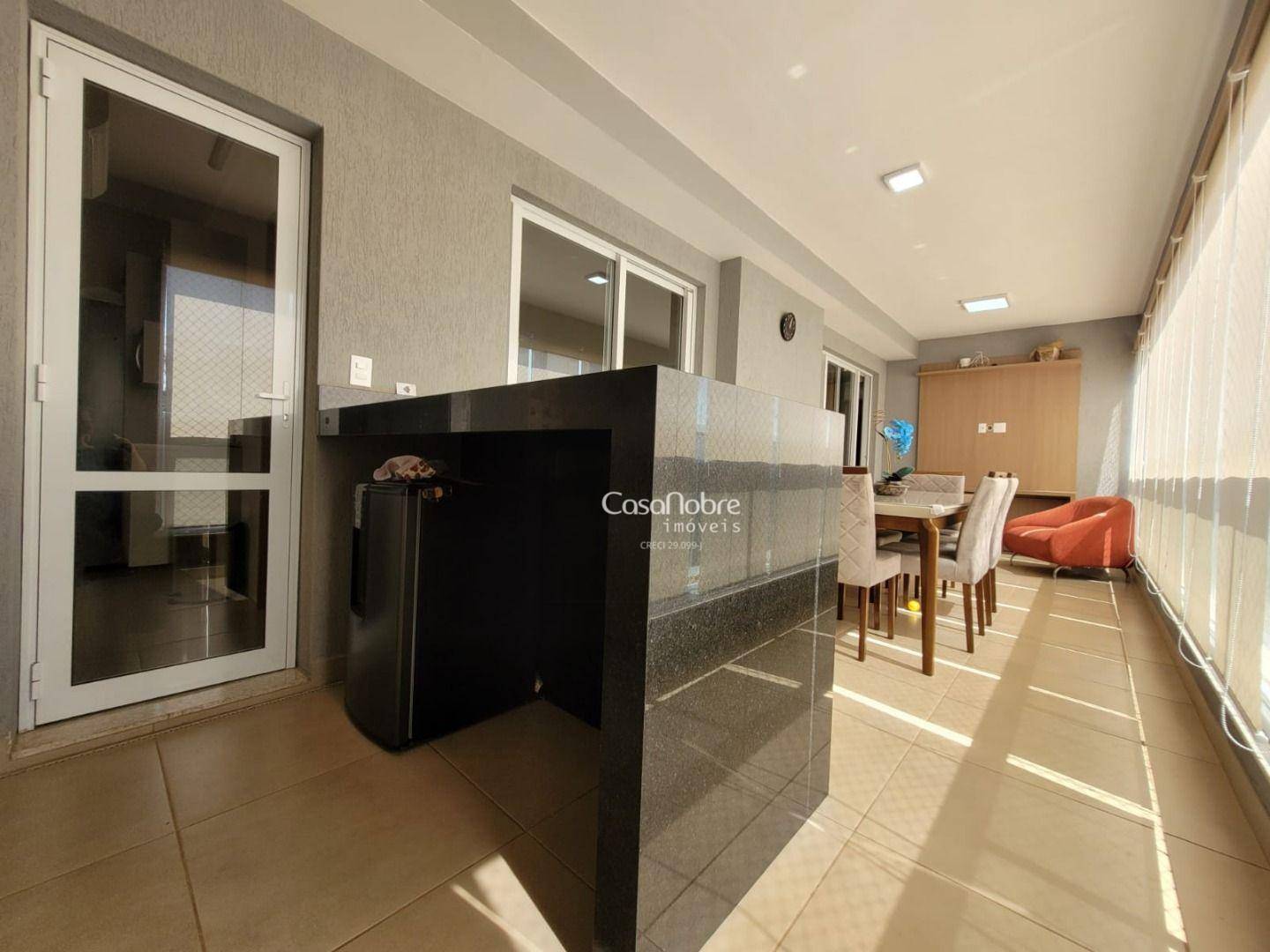 Apartamento à venda com 3 quartos, 171m² - Foto 11