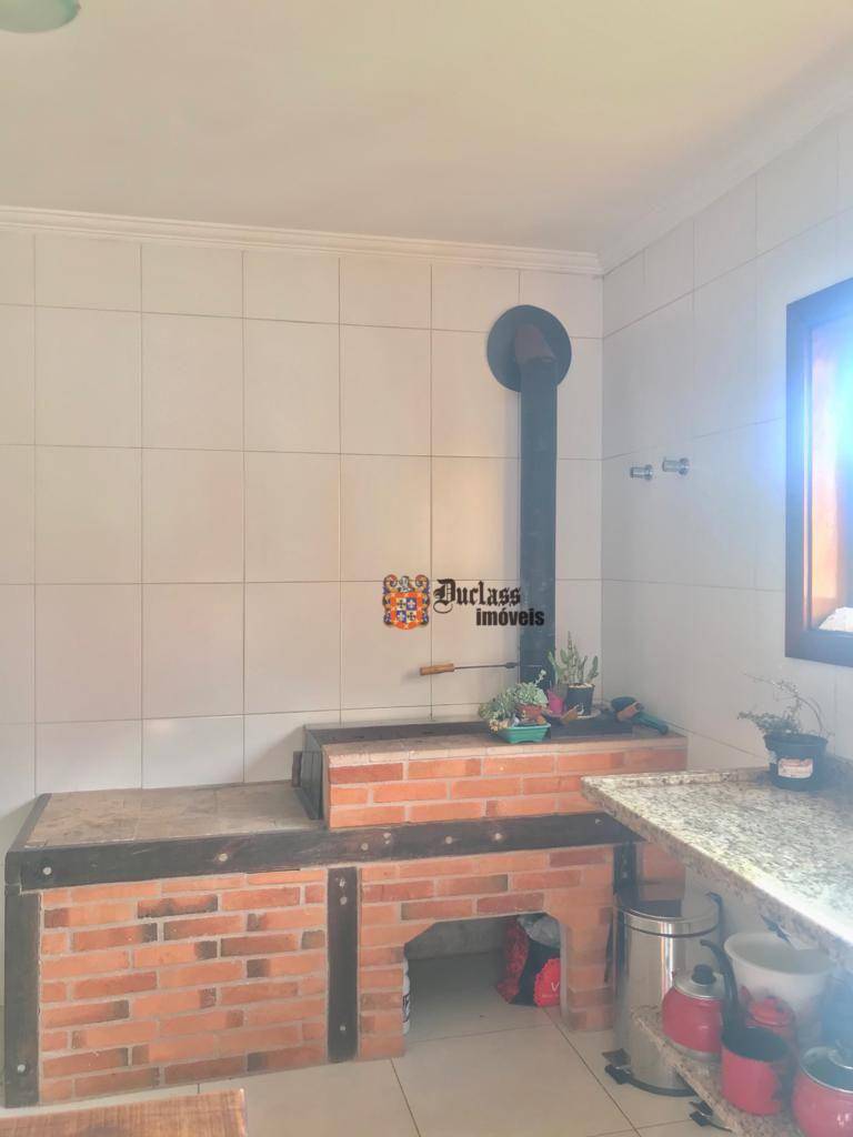 Sobrado à venda com 3 quartos, 210m² - Foto 11