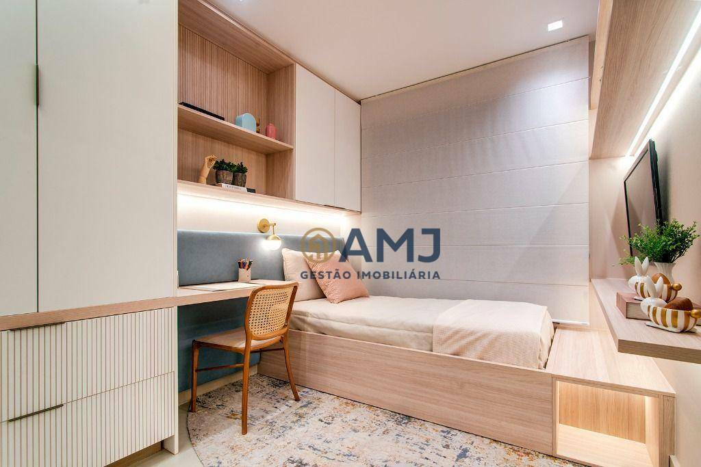 Apartamento à venda com 4 quartos, 217m² - Foto 12