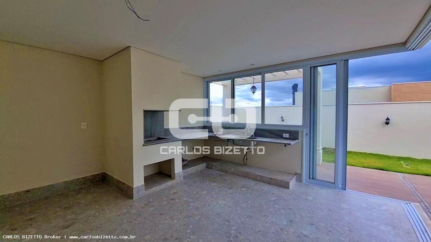Casa de Condomínio à venda com 3 quartos, 420m² - Foto 6