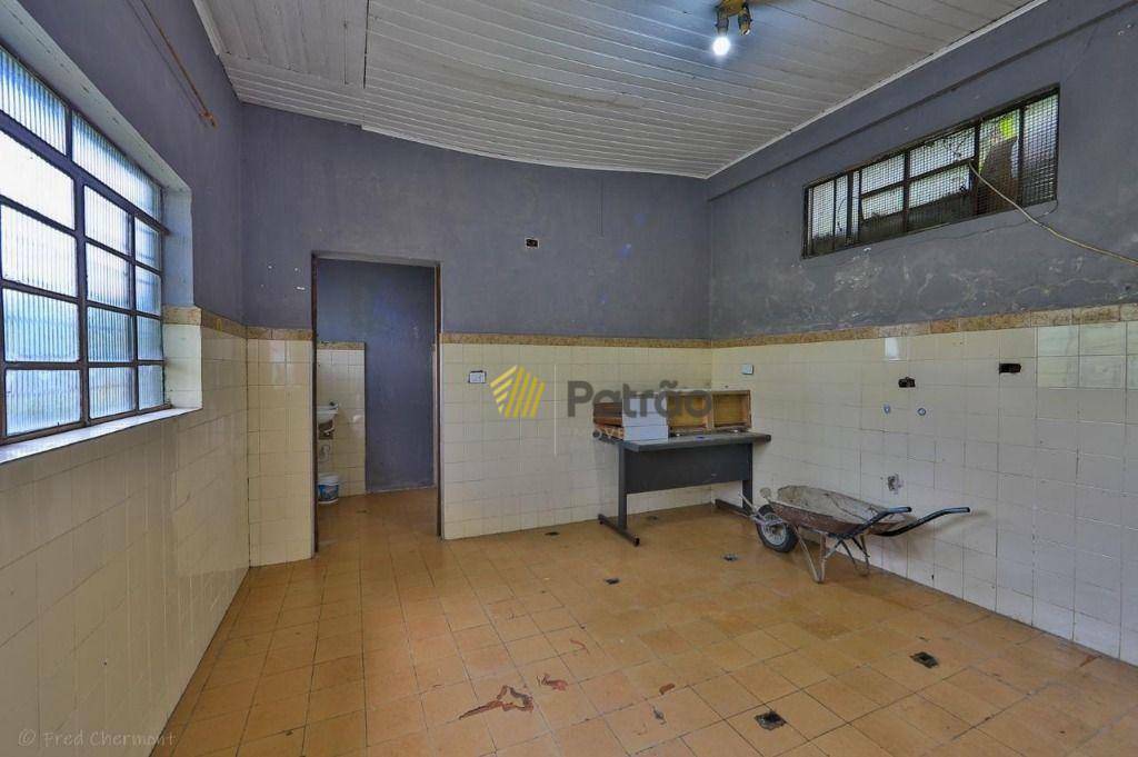 Chácara à venda e aluguel com 6 quartos, 330m² - Foto 36