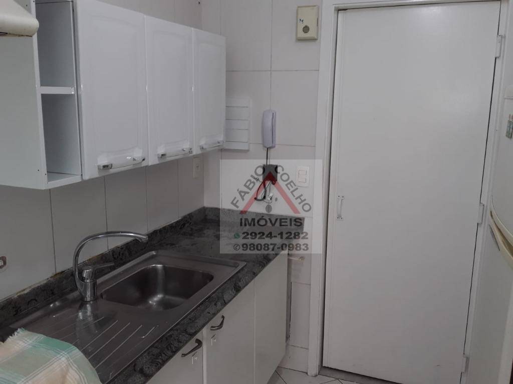 Apartamento à venda com 3 quartos, 75m² - Foto 9