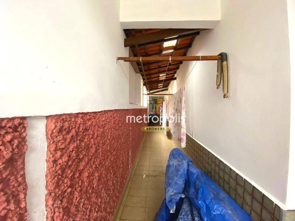 Casa à venda com 3 quartos, 201m² - Foto 3