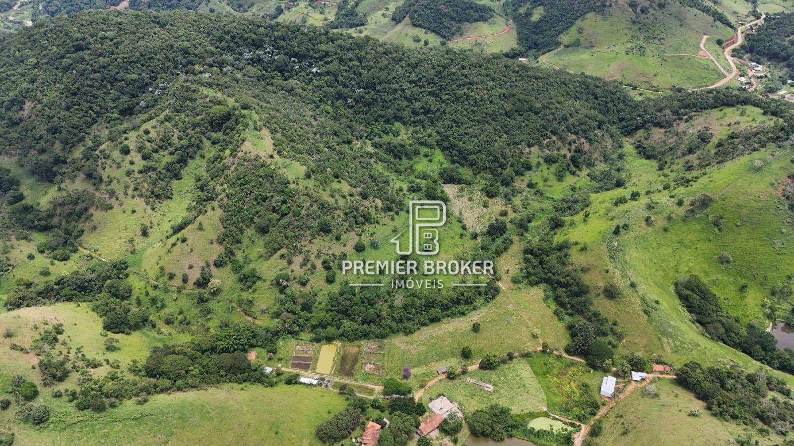 Fazenda à venda com 3 quartos, 250m² - Foto 23