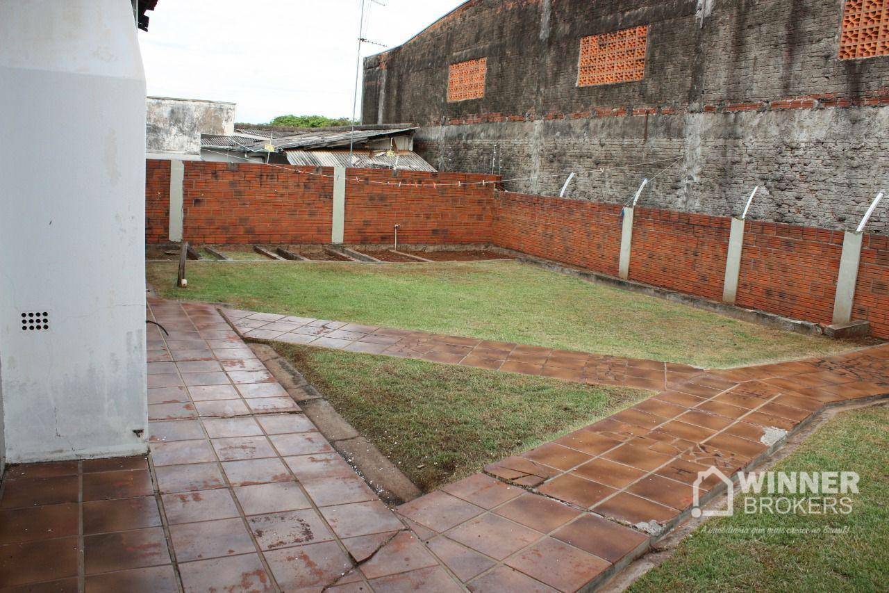 Sobrado à venda com 6 quartos, 480m² - Foto 24