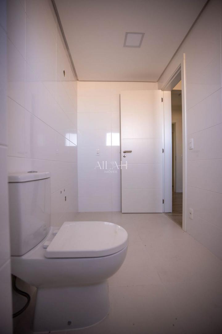 Apartamento à venda com 3 quartos, 167m² - Foto 10