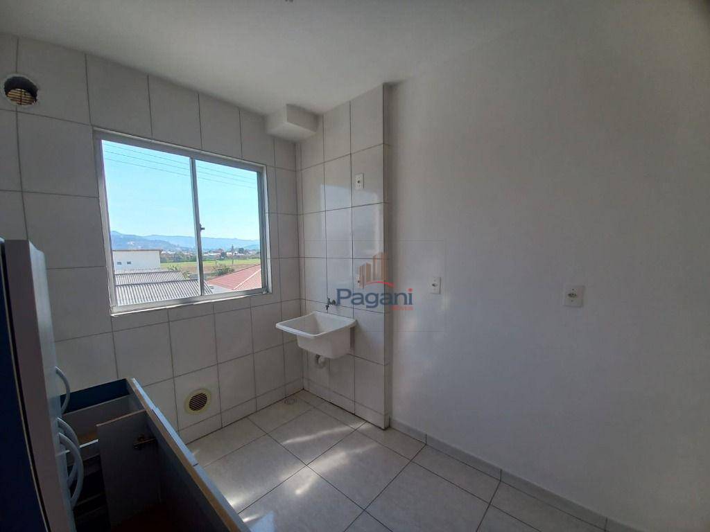 Apartamento para alugar com 2 quartos, 47m² - Foto 5