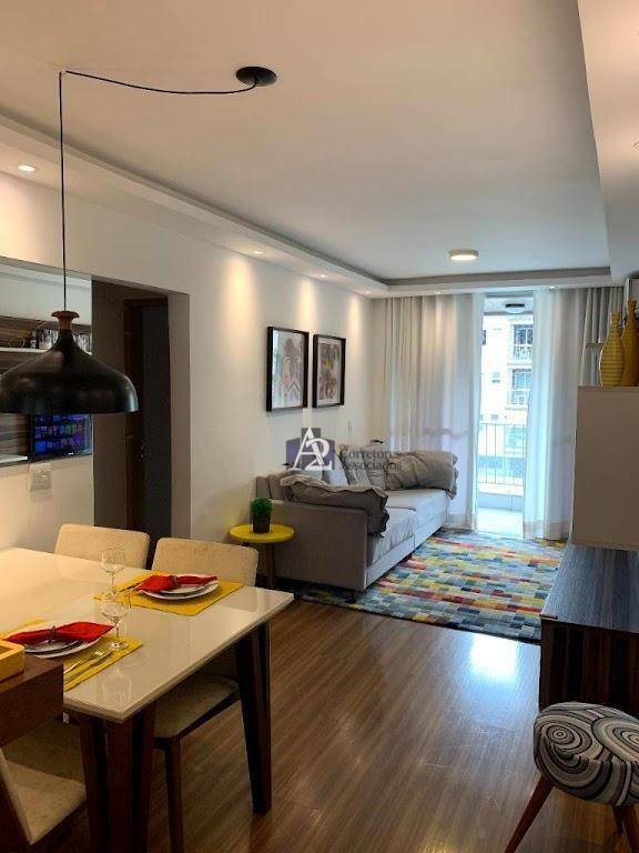 Apartamento à venda com 2 quartos, 80m² - Foto 3