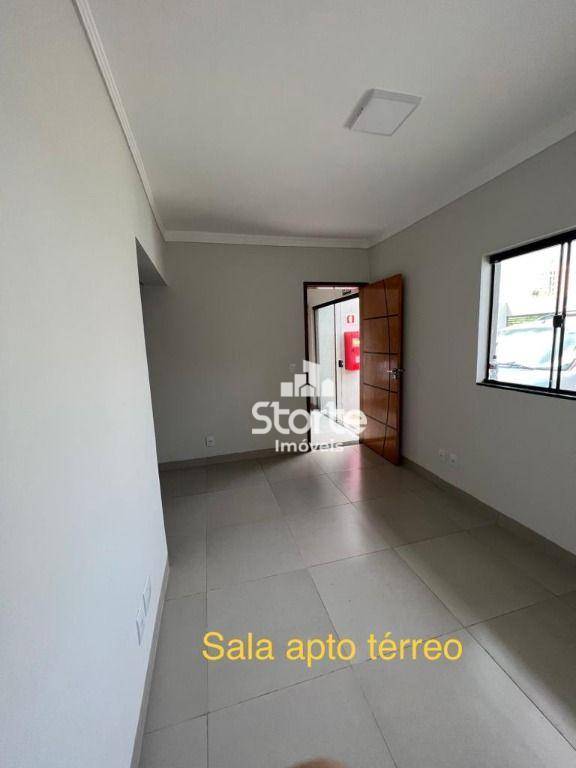 Apartamento à venda com 3 quartos, 75m² - Foto 8