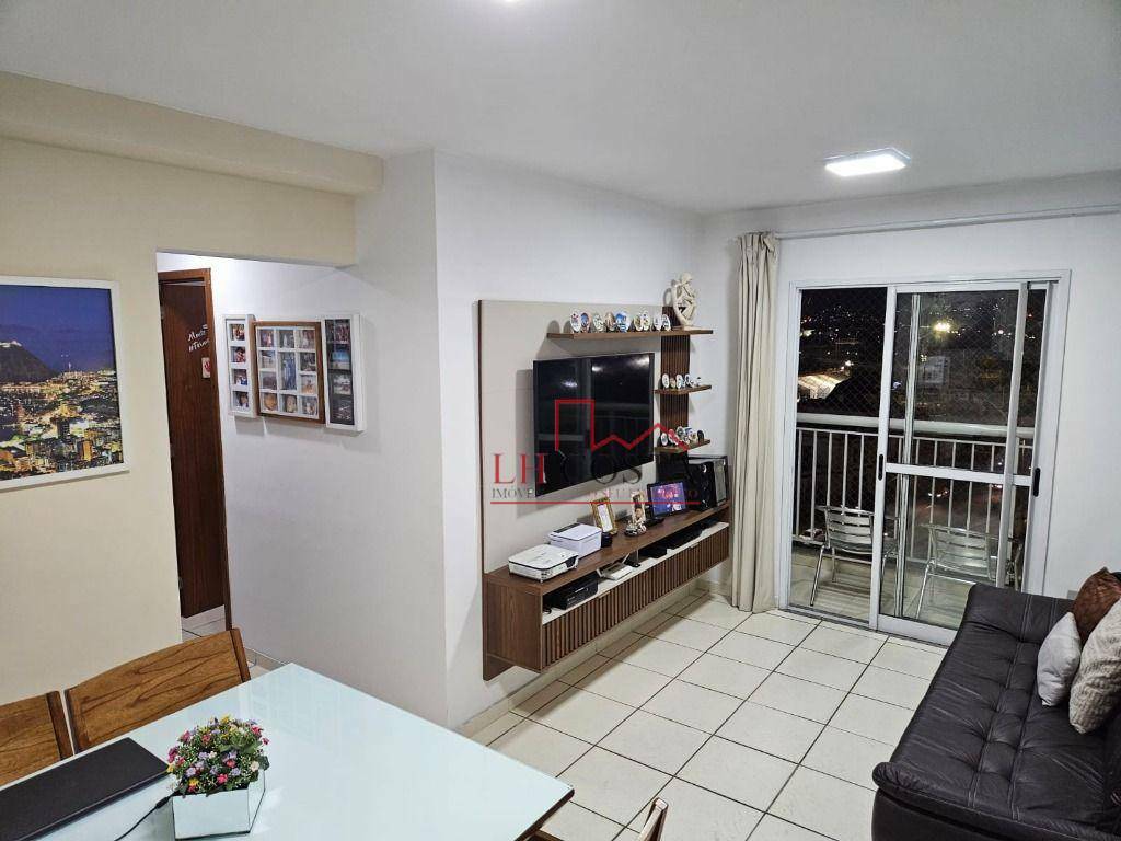 Apartamento à venda com 2 quartos, 69m² - Foto 7