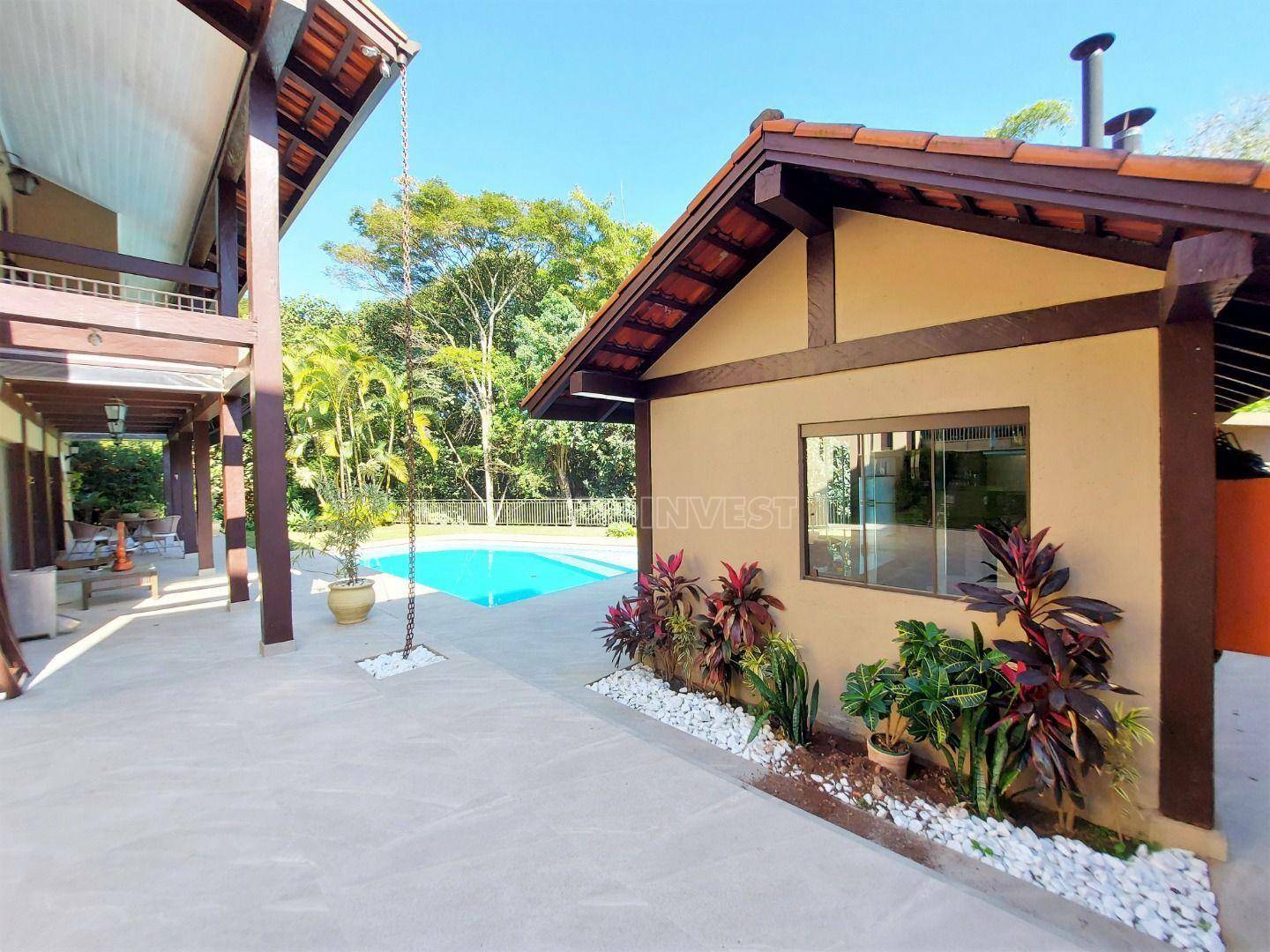 Casa de Condomínio à venda com 4 quartos, 400m² - Foto 46