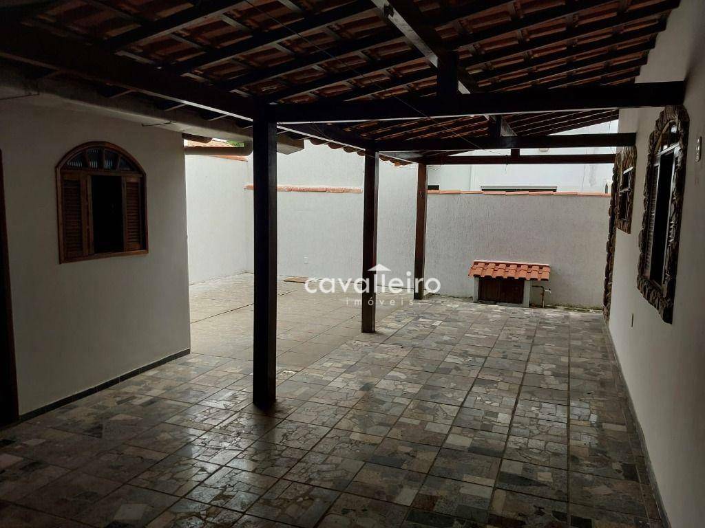 Casa de Condomínio à venda com 5 quartos, 244m² - Foto 29