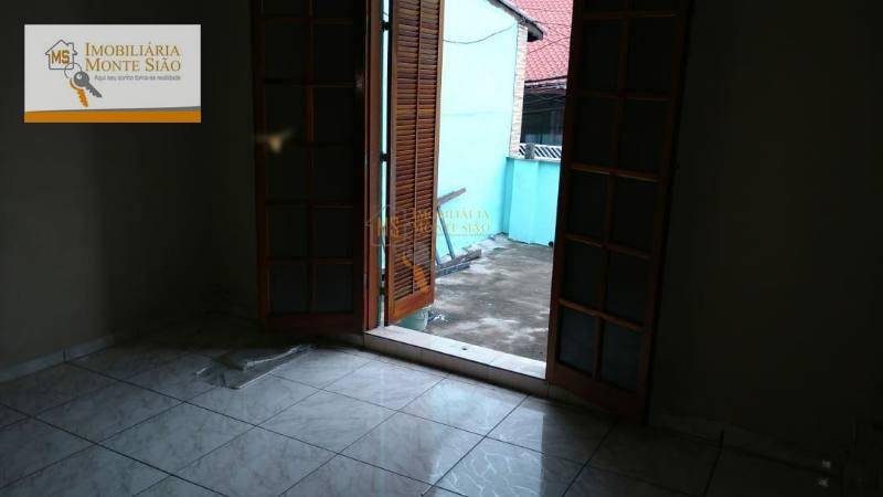 Sobrado à venda com 3 quartos, 183m² - Foto 15