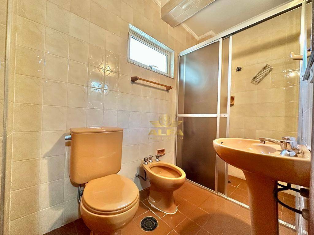 Apartamento à venda com 4 quartos, 201m² - Foto 11