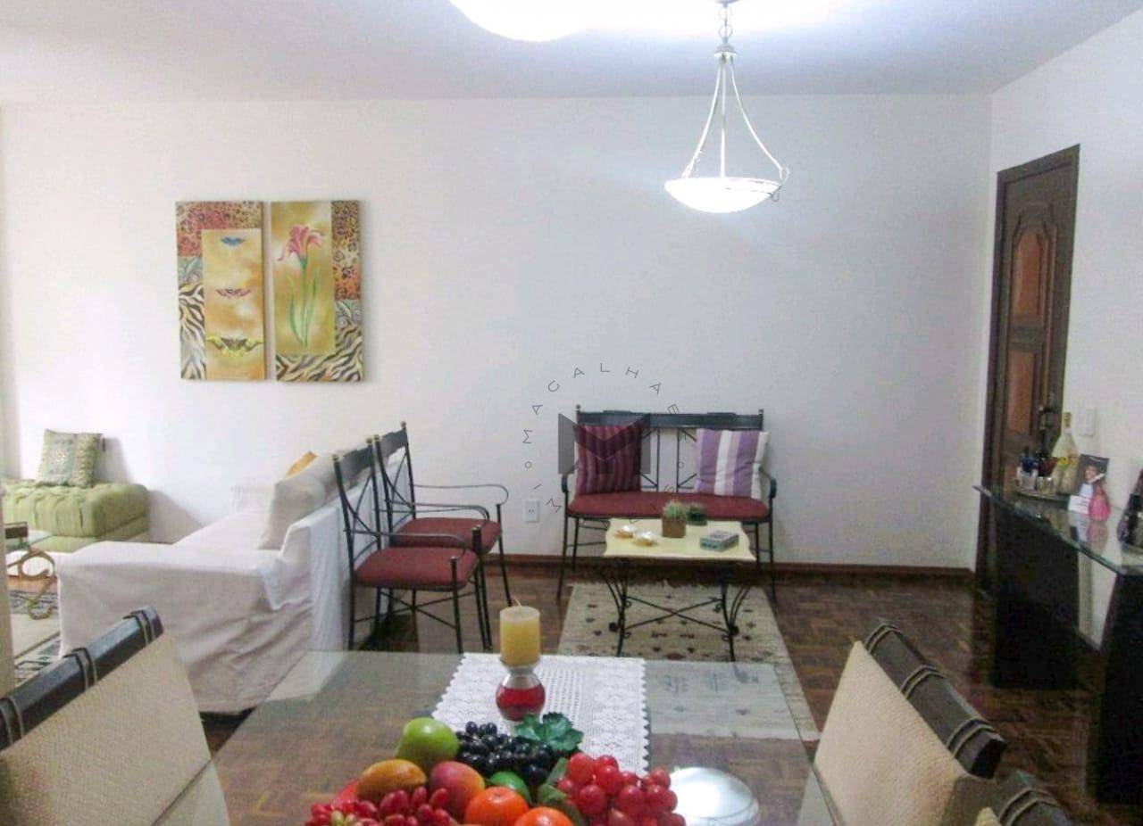 Apartamento à venda com 3 quartos, 124m² - Foto 9