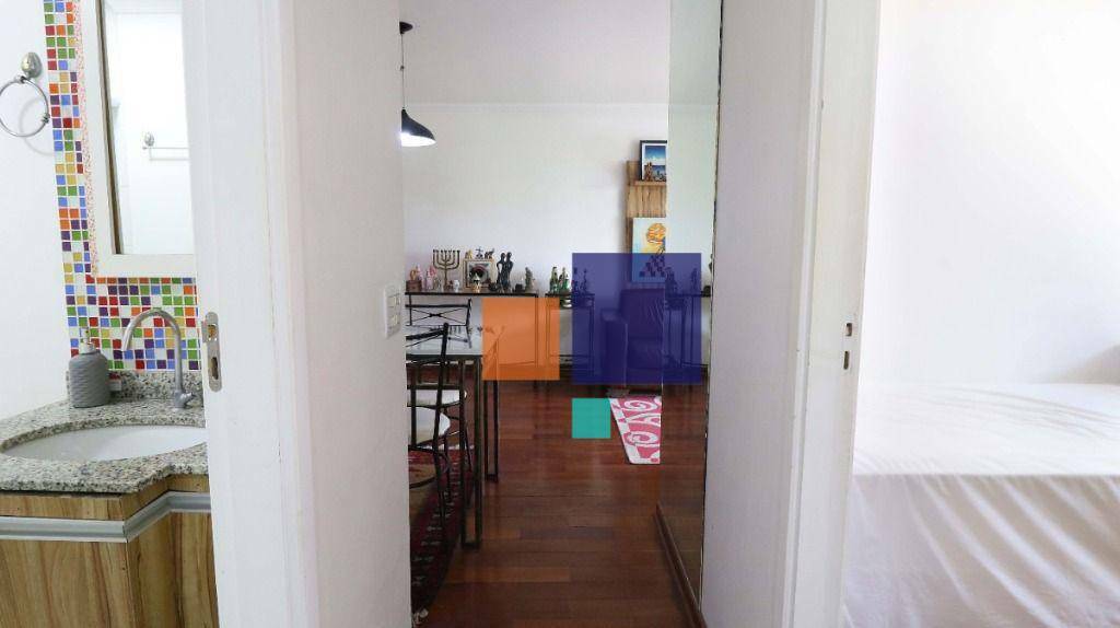 Apartamento à venda com 3 quartos, 70m² - Foto 12