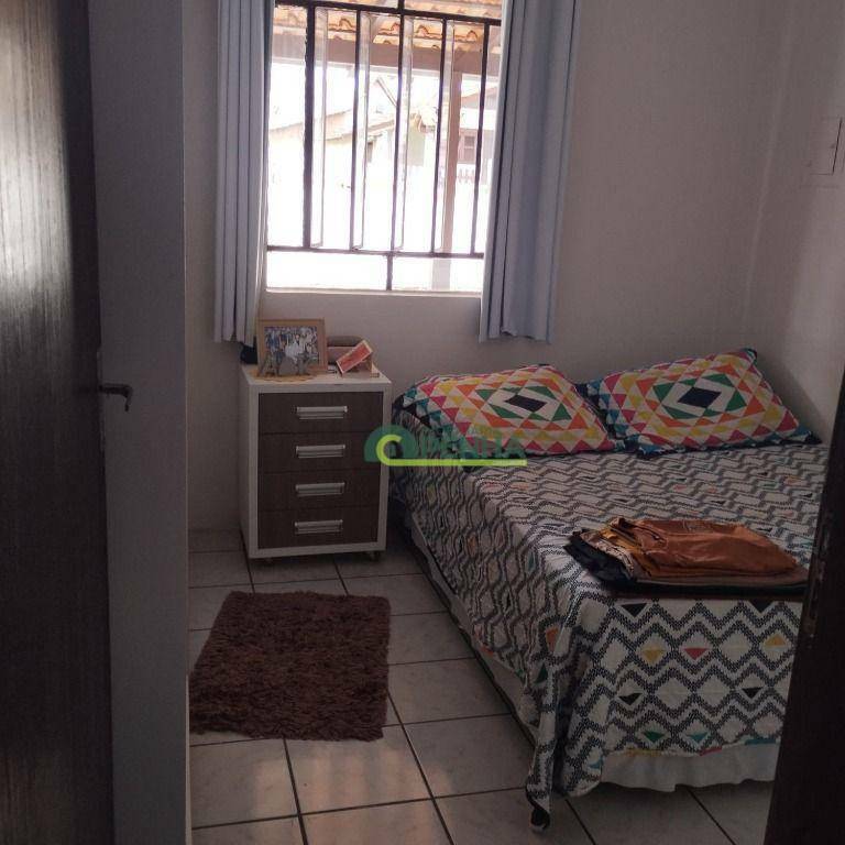 Casa à venda com 3 quartos, 150m² - Foto 6