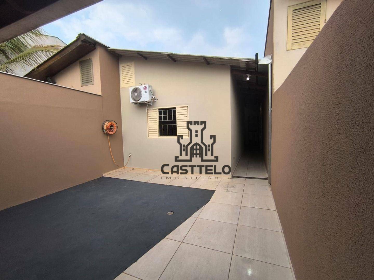 Casa à venda com 2 quartos, 70m² - Foto 30