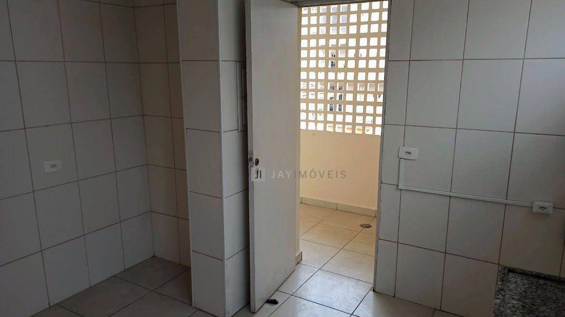 Apartamento à venda com 2 quartos, 82m² - Foto 11