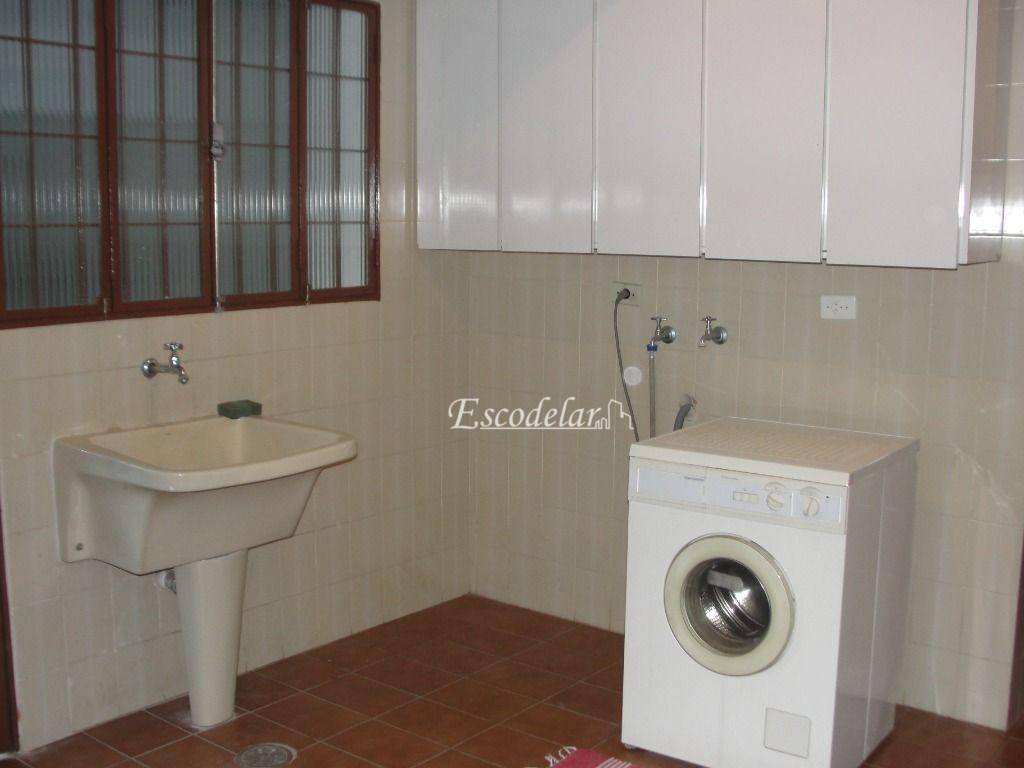 Casa de Condomínio à venda com 4 quartos, 340m² - Foto 14