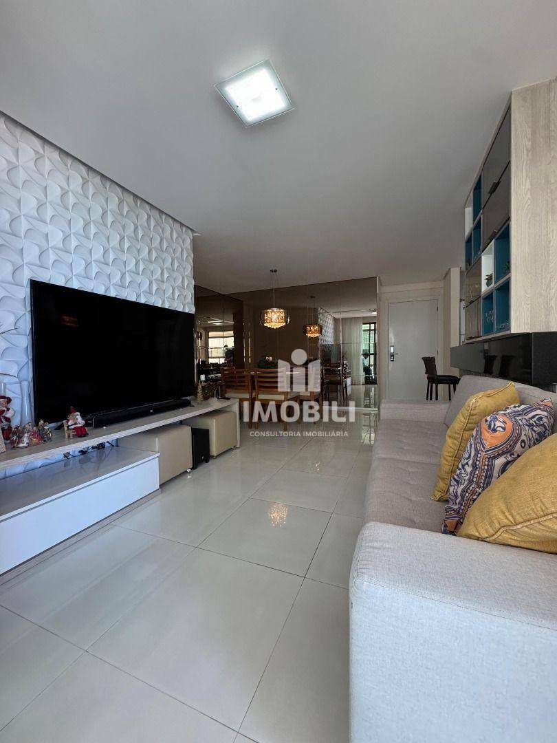 Apartamento à venda com 3 quartos, 114m² - Foto 9