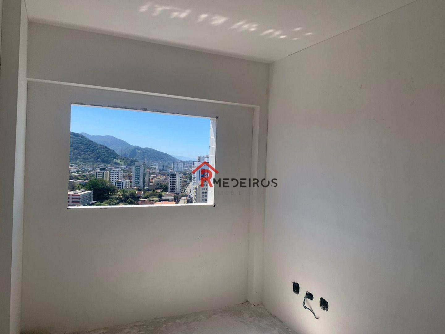 Apartamento à venda com 2 quartos, 76m² - Foto 10