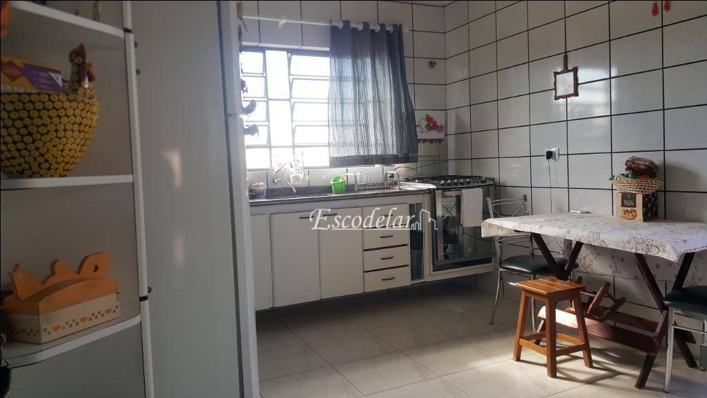 Sobrado à venda com 3 quartos, 218m² - Foto 6