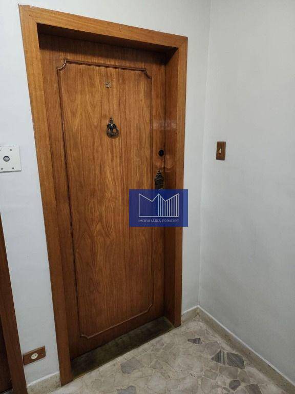 Apartamento à venda com 3 quartos, 136m² - Foto 13