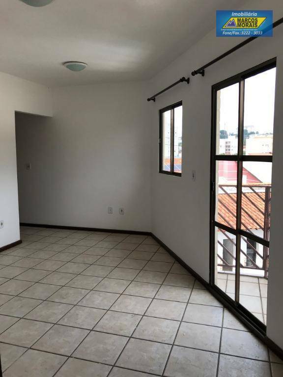 Apartamento à venda e aluguel com 2 quartos, 69m² - Foto 5