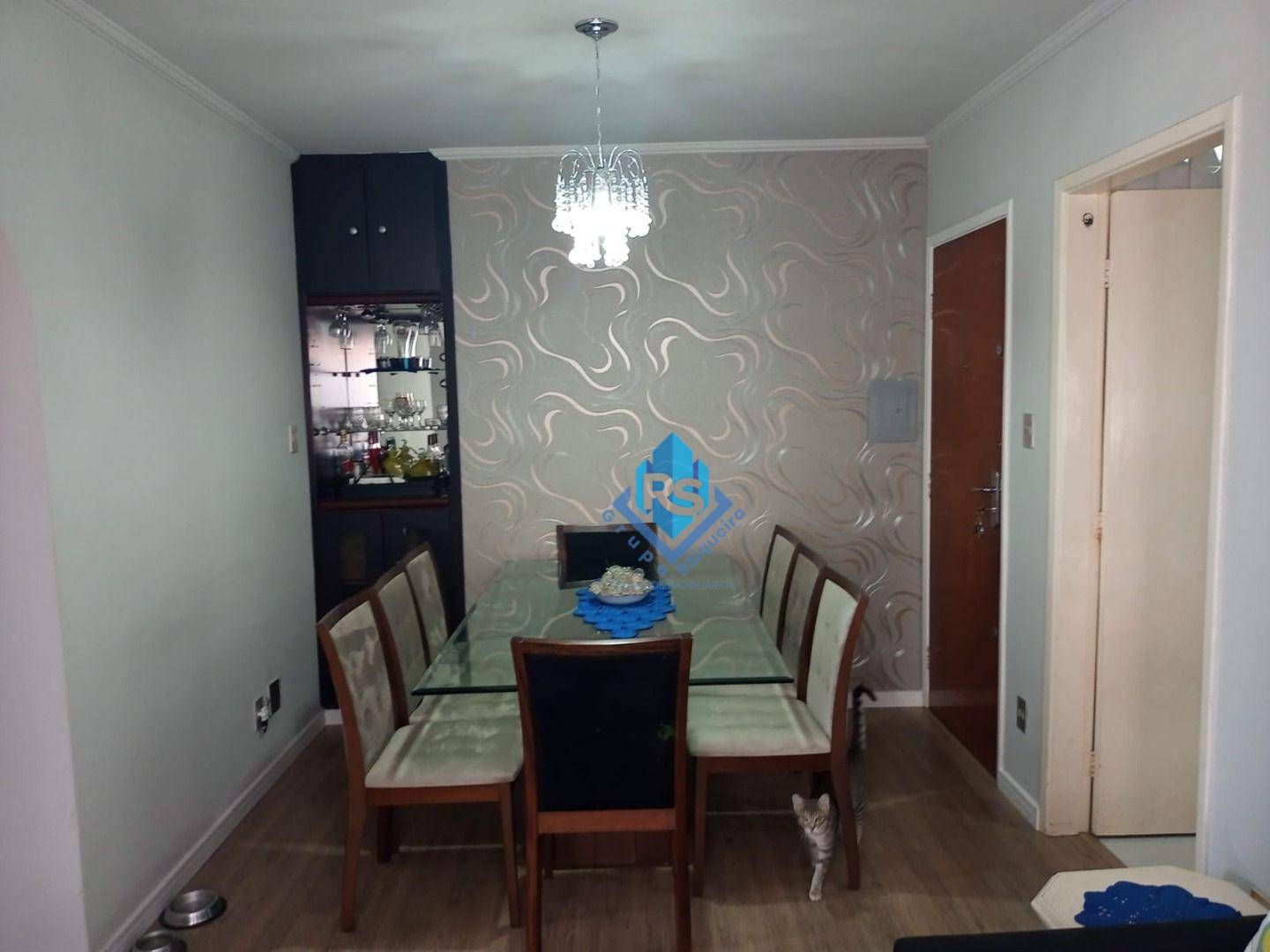 Apartamento à venda com 2 quartos, 62m² - Foto 1