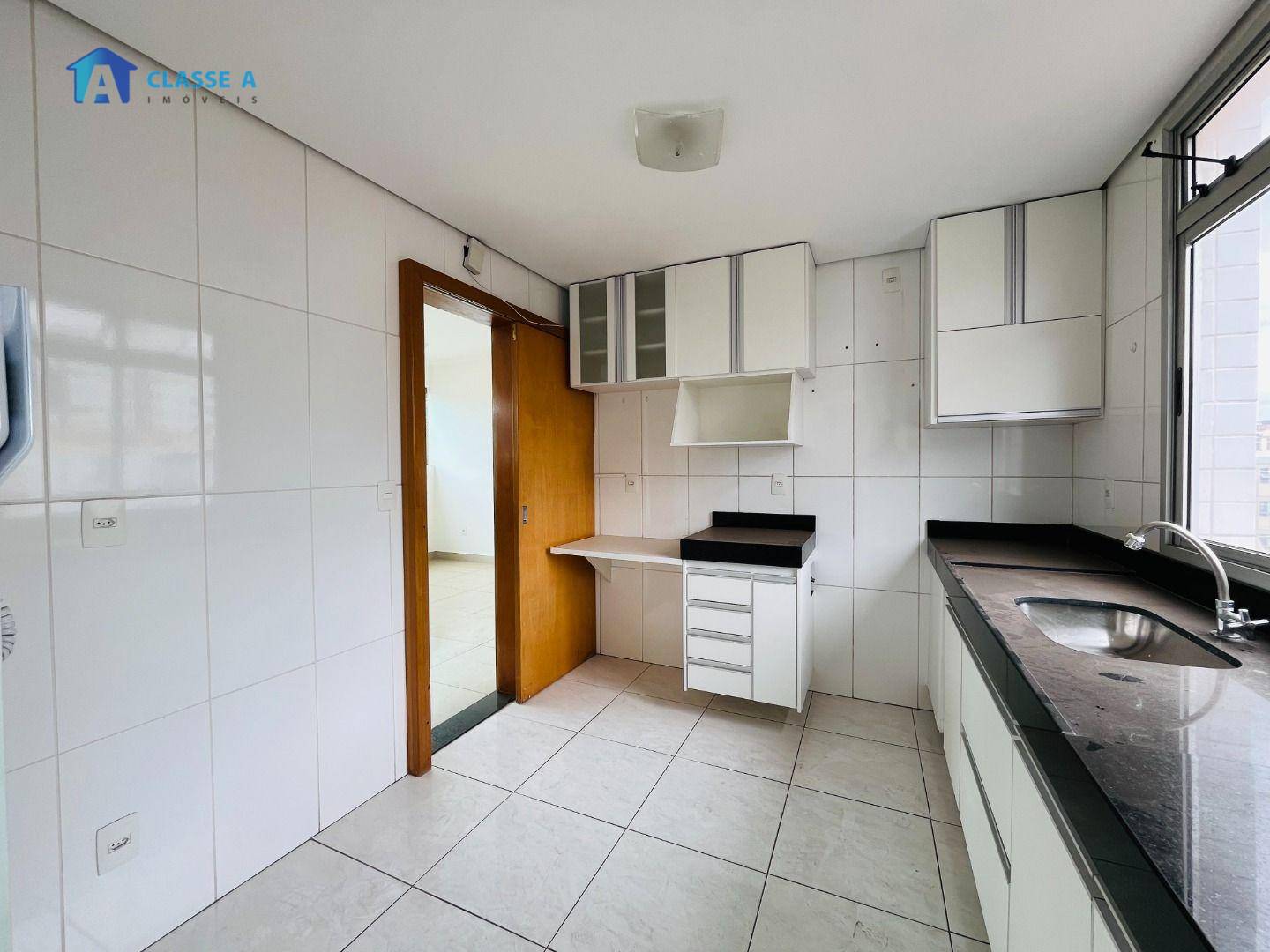 Apartamento à venda com 3 quartos, 110m² - Foto 17