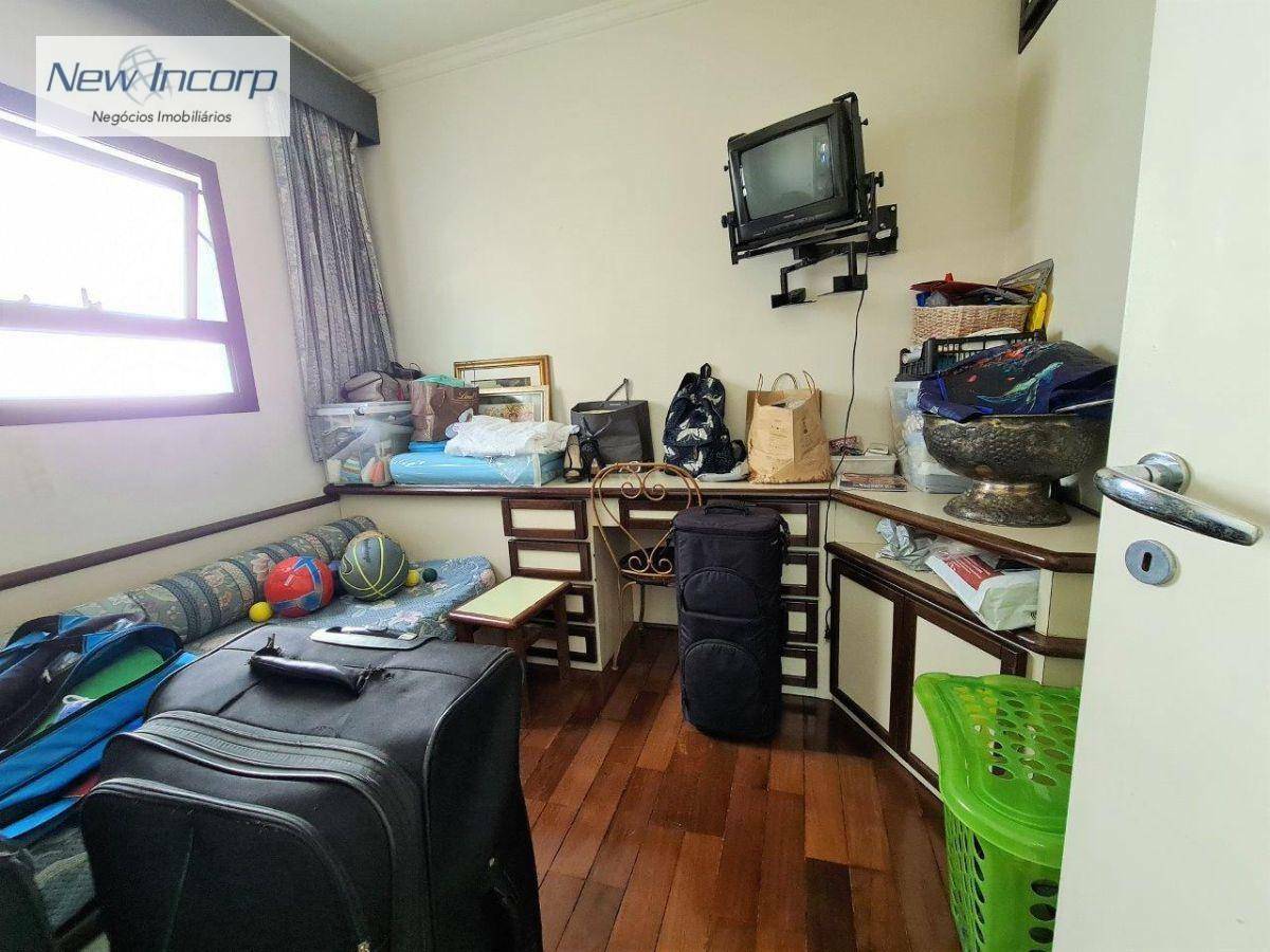 Apartamento à venda com 4 quartos, 257m² - Foto 20