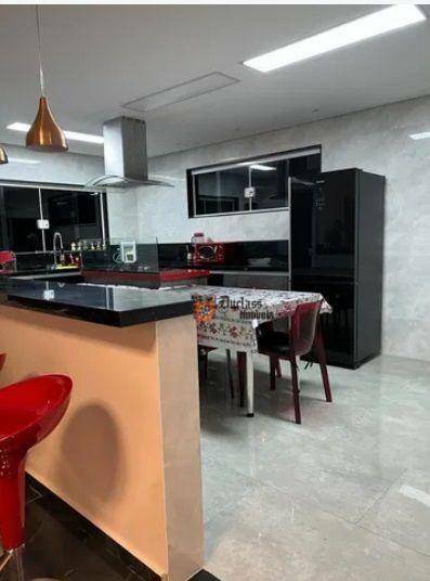 Chácara à venda com 4 quartos, 350m² - Foto 16