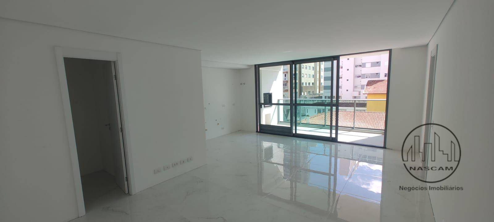 Apartamento à venda com 2 quartos, 87m² - Foto 2