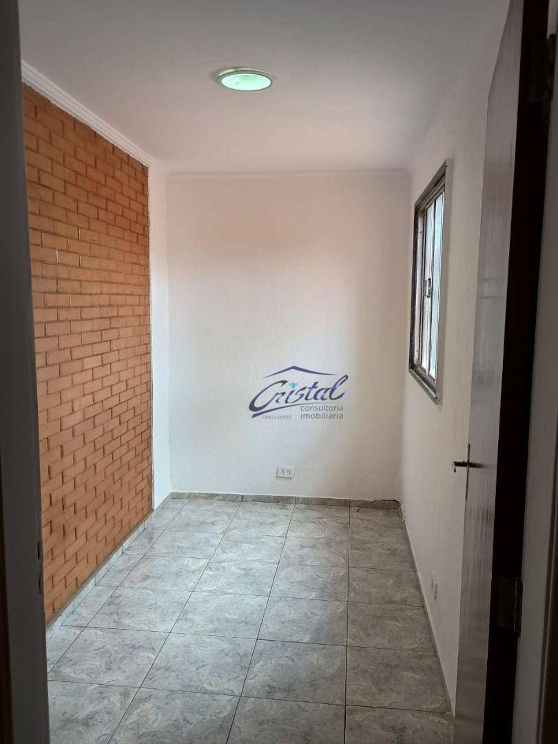 Casa para alugar com 1 quarto, 55m² - Foto 2