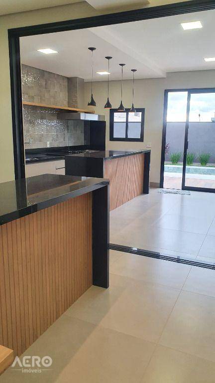 Casa de Condomínio à venda com 3 quartos, 240m² - Foto 35