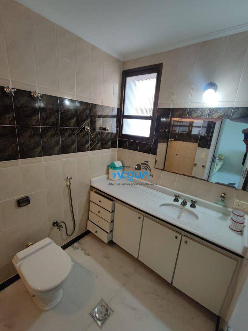 Apartamento à venda com 3 quartos, 190m² - Foto 13