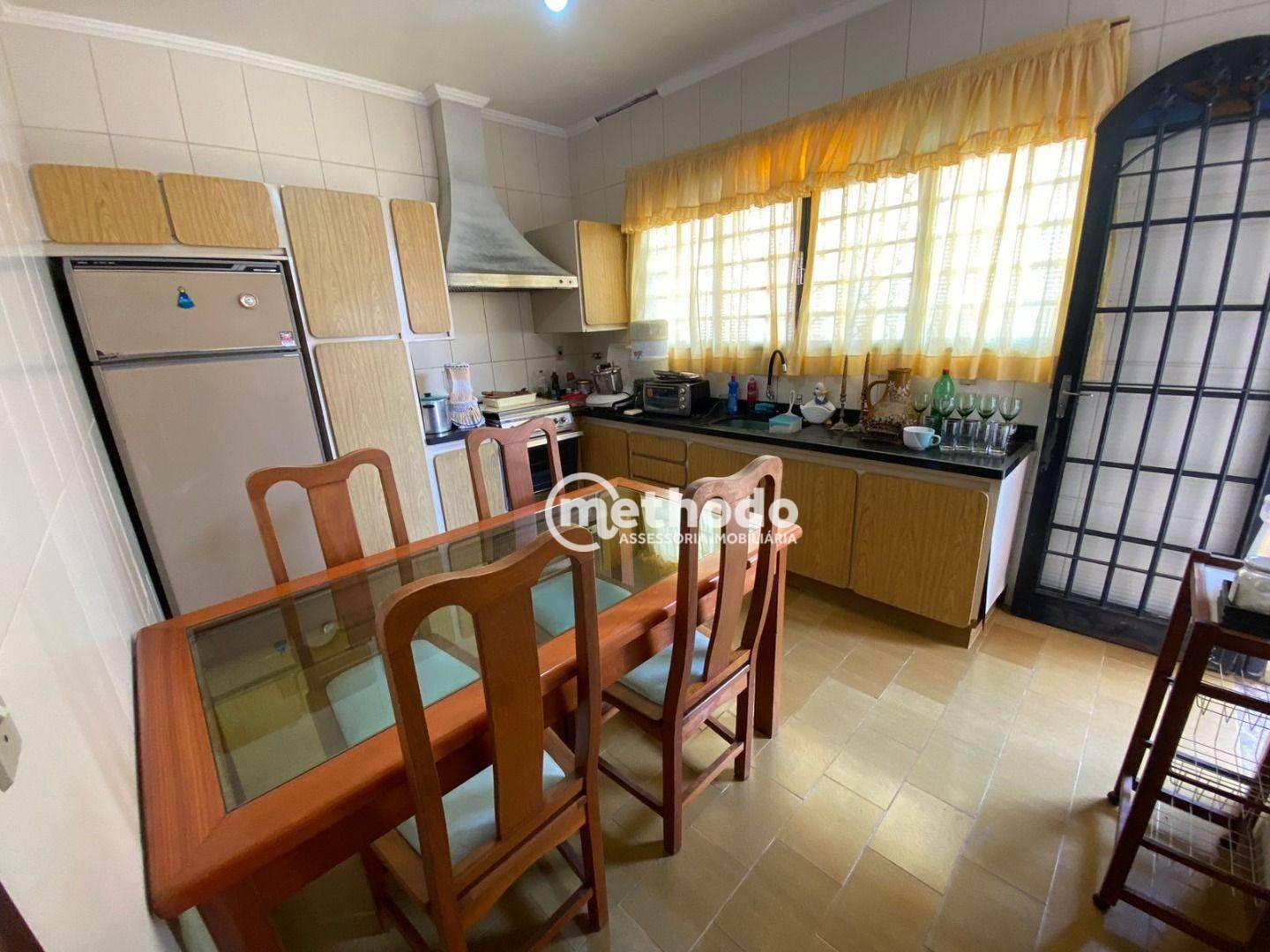 Casa à venda com 3 quartos, 195m² - Foto 7