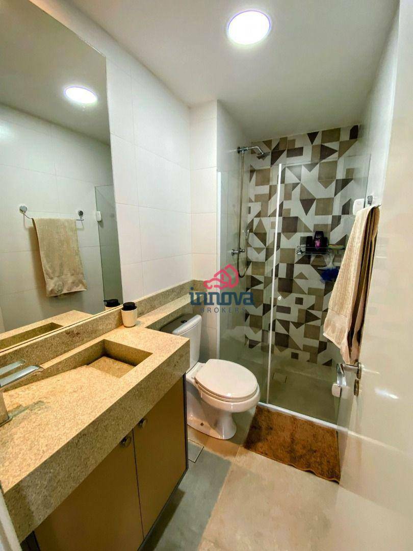 Apartamento à venda com 2 quartos, 65m² - Foto 19