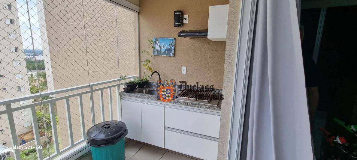 Apartamento à venda com 3 quartos, 94m² - Foto 3